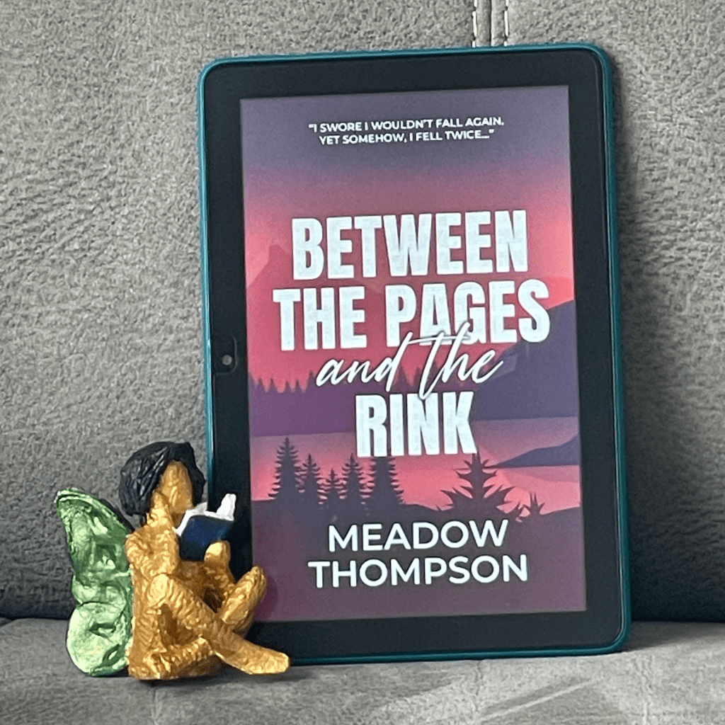 Between the Pages and the Rink by Meadow&nbsp;Thompson